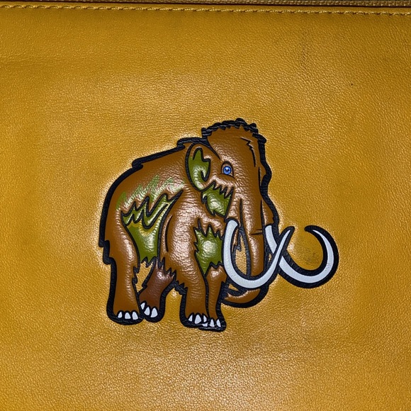 COACH RARE WOOLLY MAMMOTH WRISTLET EUC - Picture 3 of 15